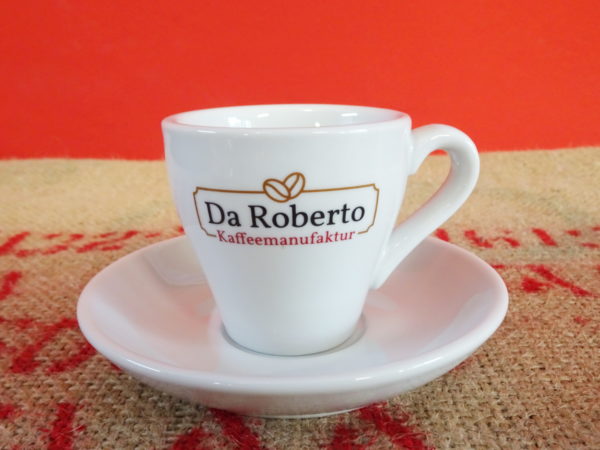 Cappuccino Ober- und Untertasse mit Da Roberto Logo auf Kaffeesack